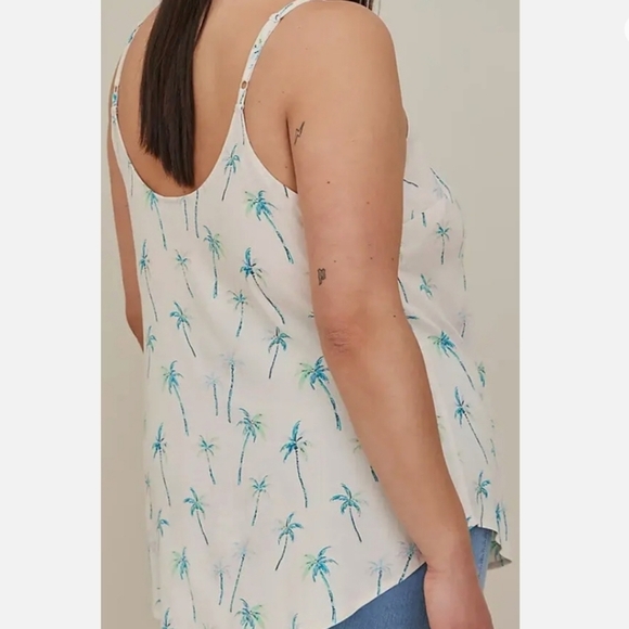 Torrid Summer Palm Tree Ava Rayon Slub Cami Size 2X - Picture 9 of 9